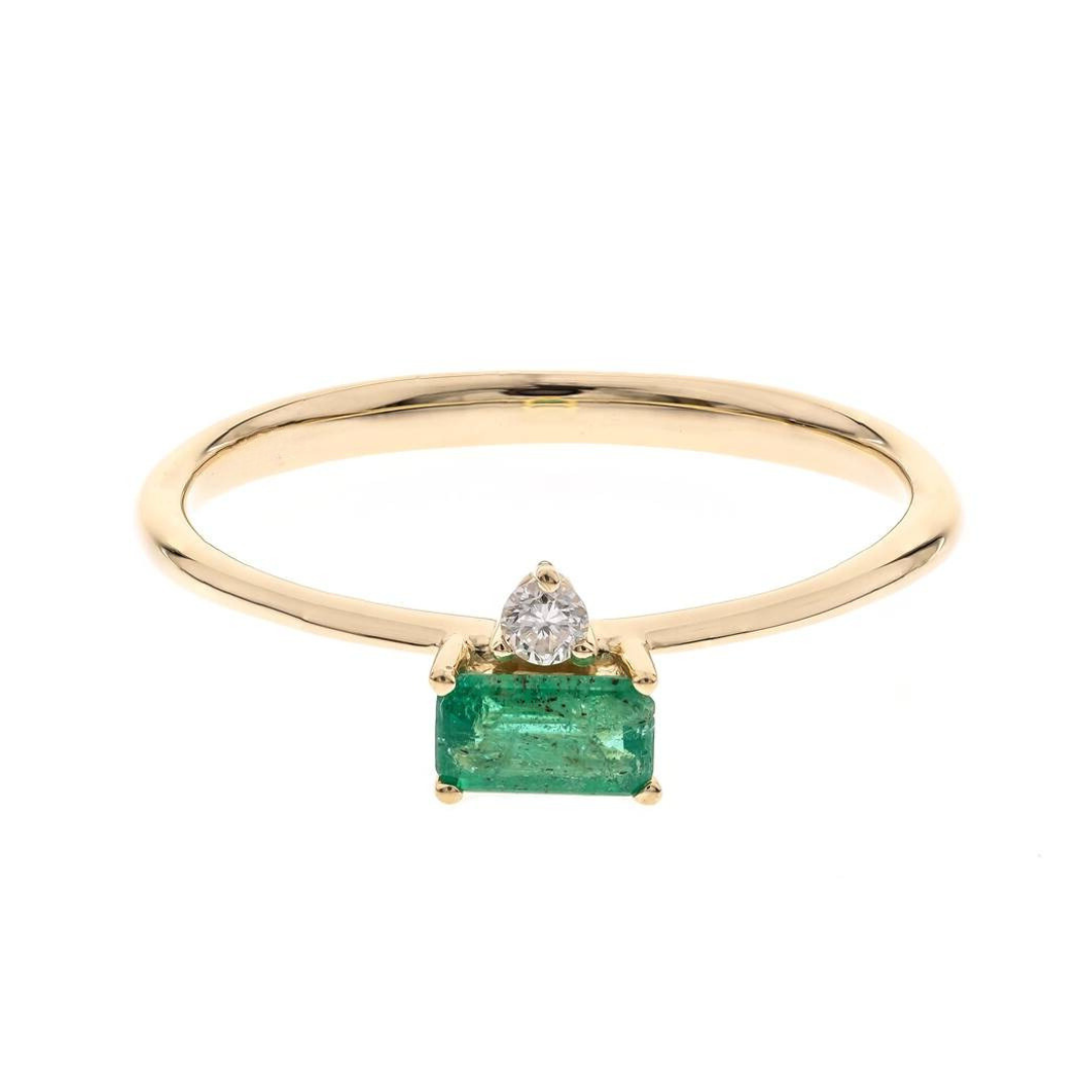 14K YELLOW GOLD EMERALD RING