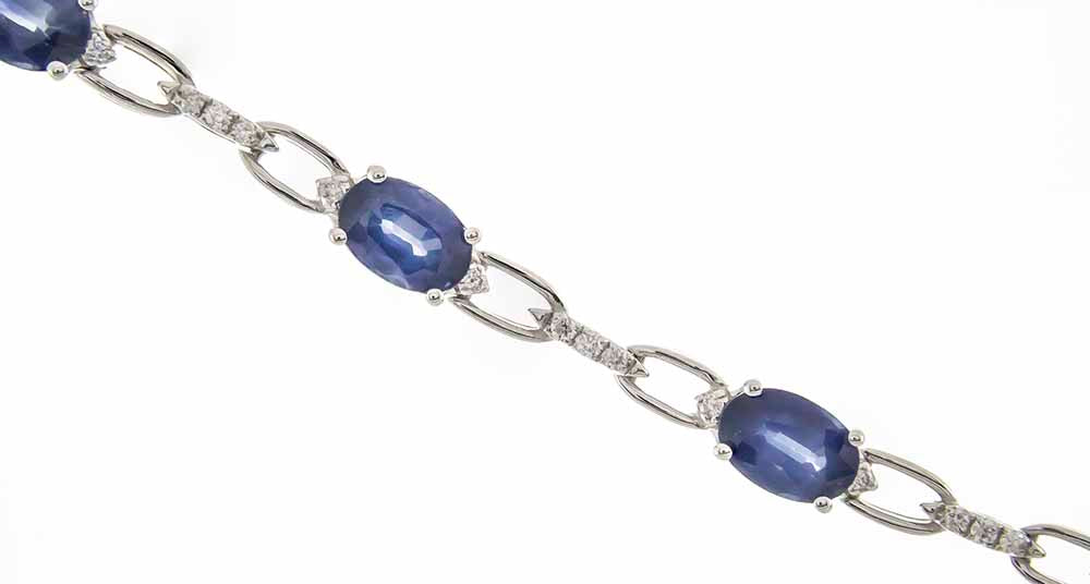 14K WHITE GOLD BLUE SAPPHIRE BRACELET