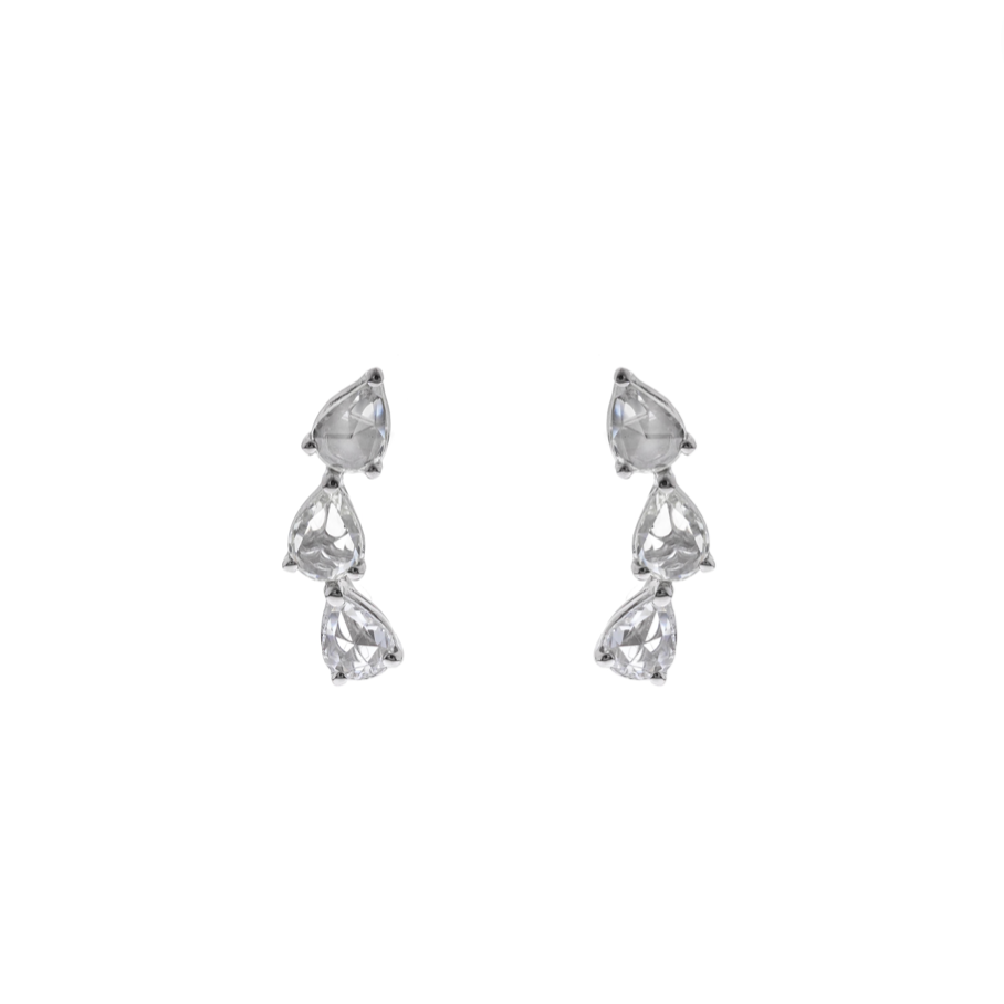 18K WHITE DIAMOND EARRING