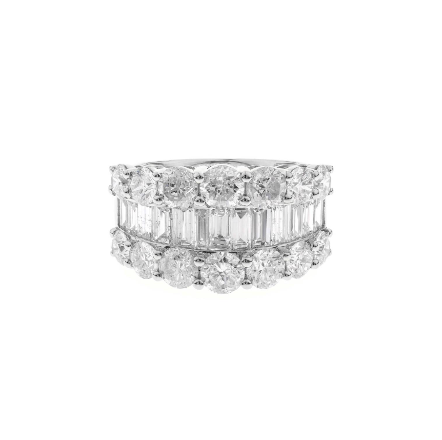 14K WHITE DIAMOND RING